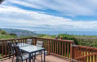 79 Middleton Road, Kew