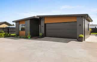 5 Cedric Place, Darfield