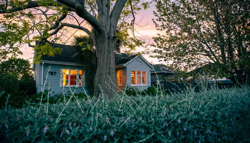 707 Massey Street, Akina