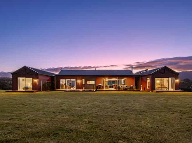 677 Work Road, Whakamarama