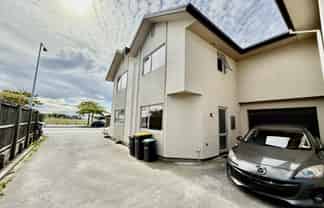 440b Wilsons Road North , Waltham