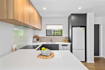 10/15 Bunyan Street, Waltham