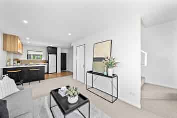 10/15 Bunyan Street, Waltham