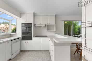 1/5 Cottesmore Close, Burnside