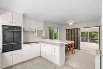 1/5 Cottesmore Close, Burnside