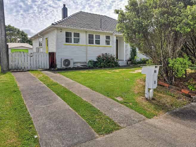 69 Sladden Street, Naenae