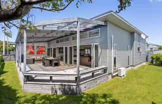 201 Rutherford Road, Whangamata