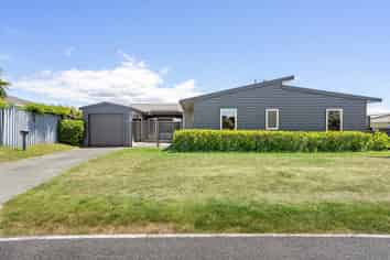201 Rutherford Road, Whangamata