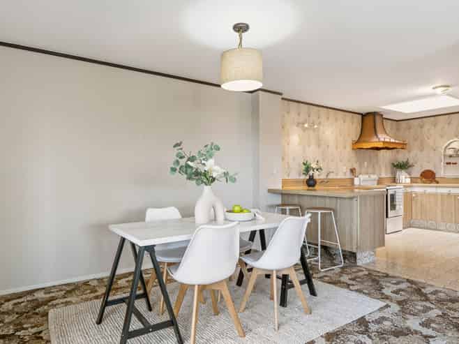 62 Twelfth Avenue, Avenues