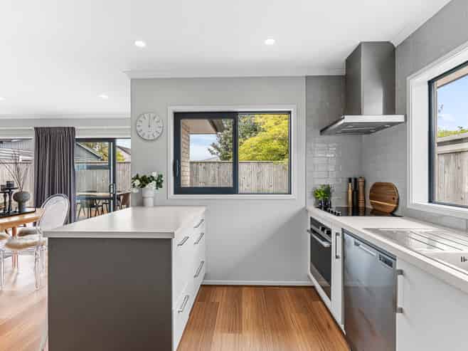 25B Karaka Street, Merrilands