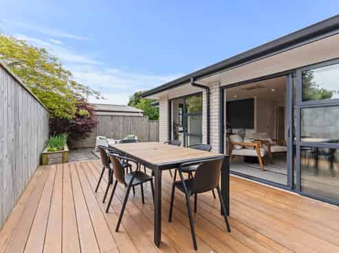 25B Karaka Street, Merrilands