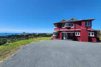 12 Sutton Road, Omata