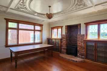 12 Sutton Road, Omata