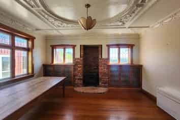 12 Sutton Road, Omata