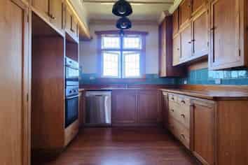 12 Sutton Road, Omata