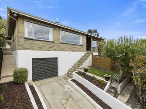 86 Hocken Street, Kenmure