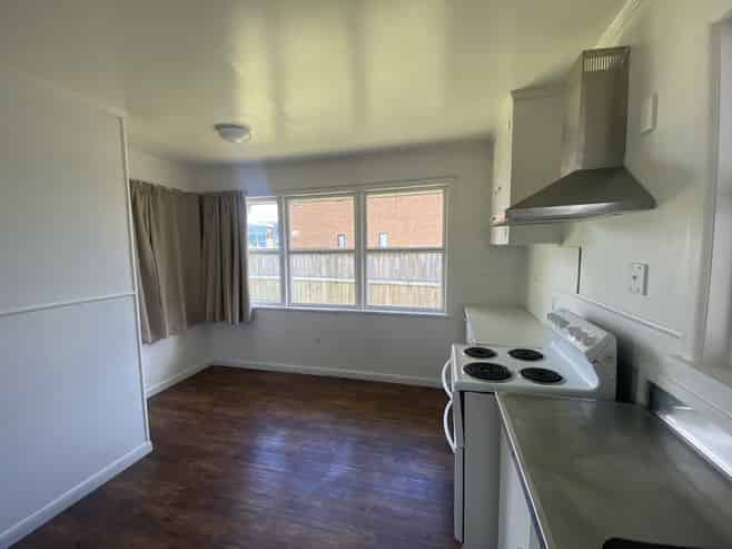 1370 Victoria Street, Beerescourt