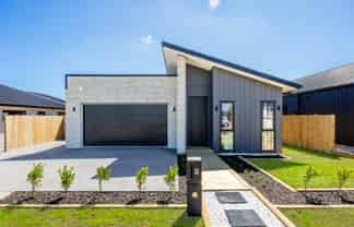 8 Gertrude Cole Road, Clarks Beach