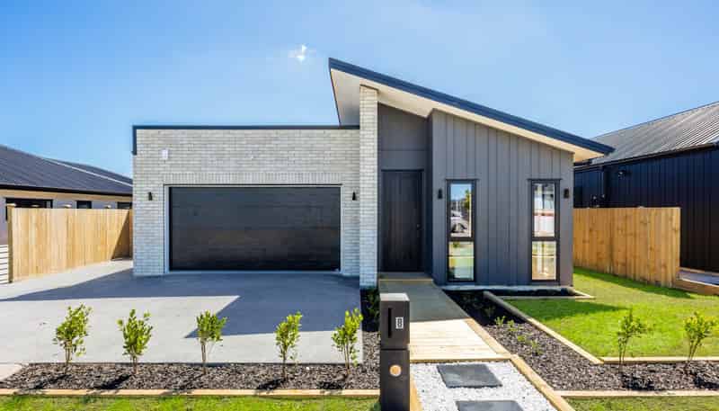 8 Gertrude Cole Road, Clarks Beach