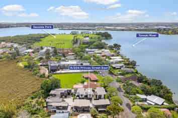 8/224 Princes Street East, Otahuhu