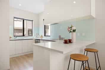 8/224 Princes Street East, Otahuhu