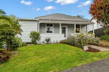 15 View Road, Hikurangi