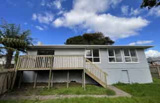 303 Blockhouse Bay Road, Blockhouse Bay