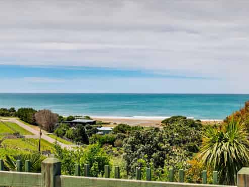 453 Whangaehu Road, Porangahau