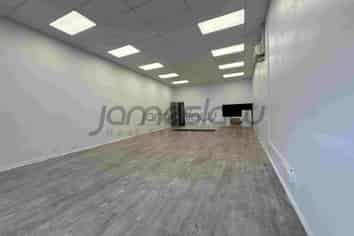 Standout Retail space - Howick Hotspot!