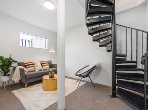 3 & 8/60 Hutton Street, Otahuhu