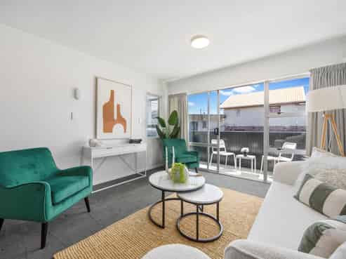 3 & 8/60 Hutton Street, Otahuhu