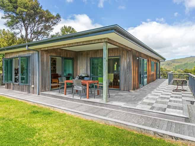 986 Tuateawa Road, Coromandel