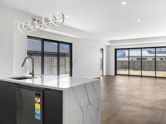 71 Harakeke Drive, Wharewaka