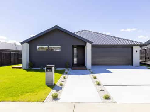 71 Harakeke Drive, Wharewaka