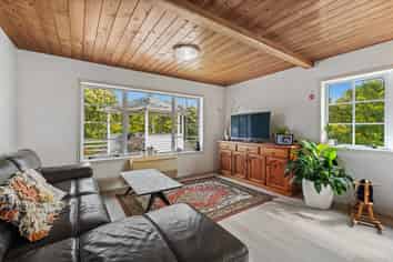 967 State Highway 14, Maungatapere