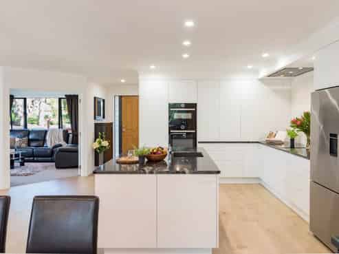 11 Spinnaker Point, Paihia