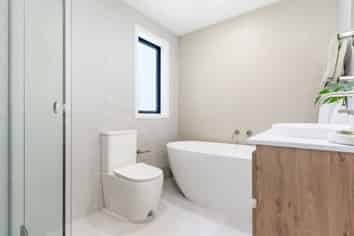 6/51 Taipari Road, Te Atatu Peninsula