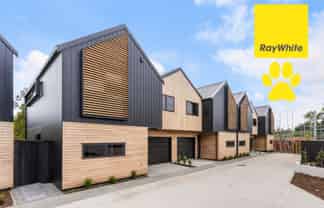 6/51 Taipari Road, Te Atatu Peninsula