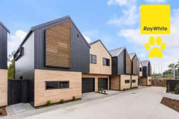 6/51 Taipari Road, Te Atatu Peninsula