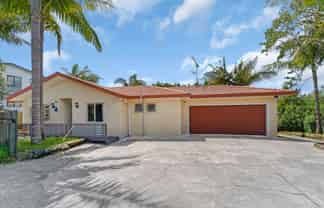 33A Whittle Place, New Windsor