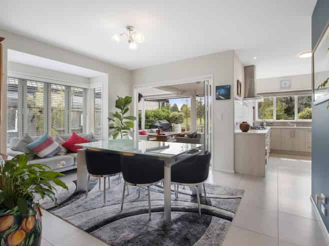 51 Uretara Drive, Katikati