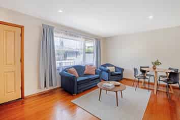 2/28 Aikmans Road, Merivale