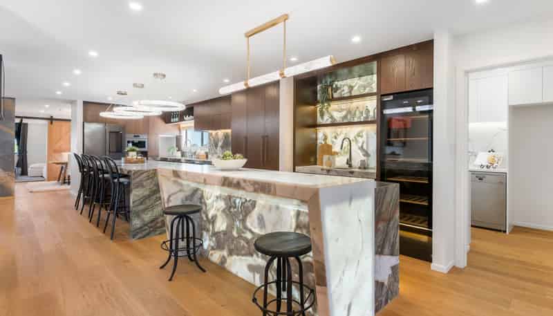 33 Ballymore Drive, Pinehill