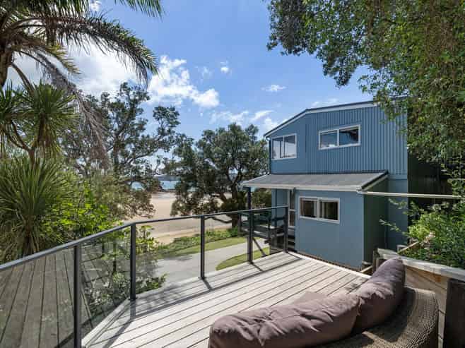 93 Rapata Road, Oakura