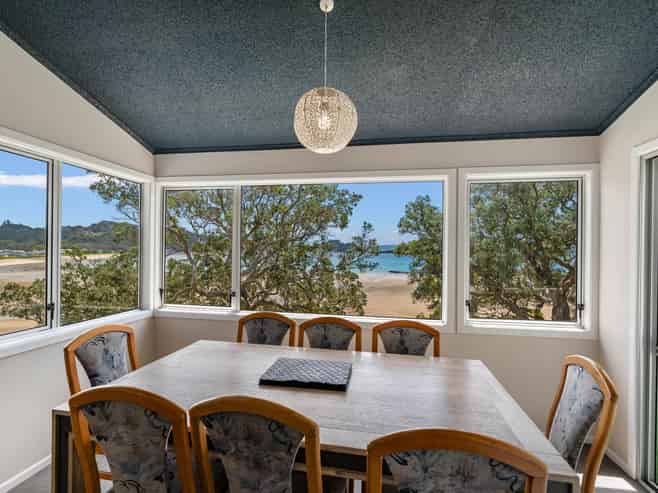 93 Rapata Road, Oakura