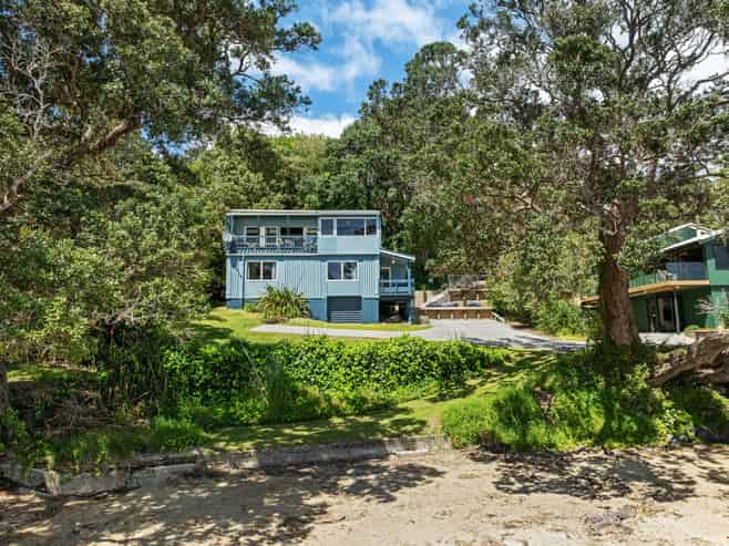 93 Rapata Road, Oakura