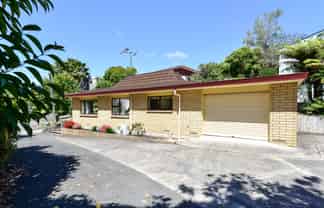 13B Jennifer Place, Chartwell