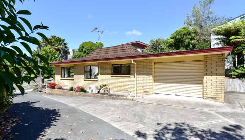 13B Jennifer Place, Chartwell