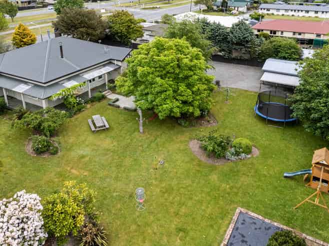 13 Main Road, Pleasant Point