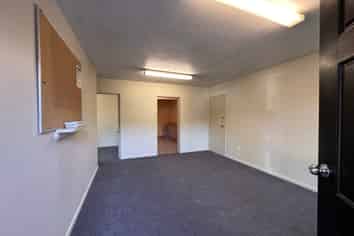 Tidy 60m2* Office For Sublease
